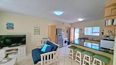 Apartment / Flat For Sale in Hartenbos, Hartenbos