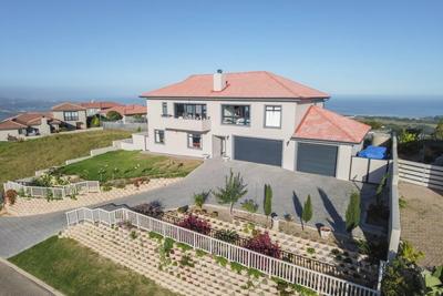 House For Sale in Avonddans, Bergsig