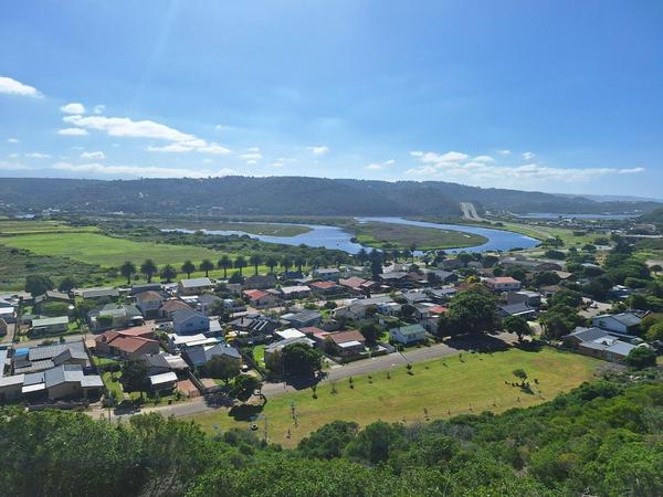 House For Sale in Bergsig, Groot Brakrivier